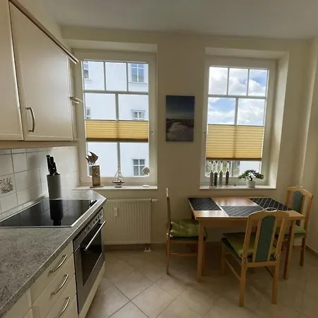 With 2 Bedrooms Feriehus